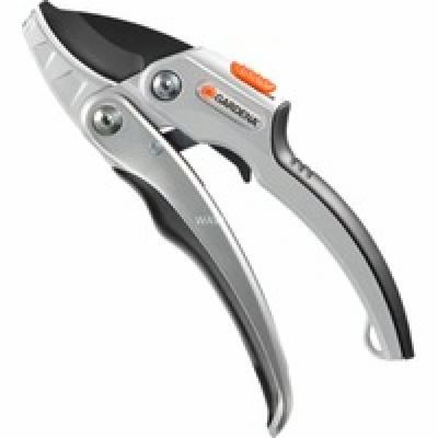 Gardena 8798-20 ráčnové nůžky SmartCut Comfort