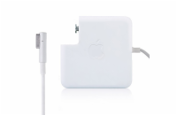 Apple originální napájecí adaptér MagSafe - 60W Spolehlivý napájecí adaptér Apple - spojení elegance a výkonu. Navržen s ohledem na maximální kompatibilitu a bezpečnost, poskytuje stabilní a efektivn