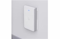 Ubiquiti Přístupový bod UniFi U7 Pro Wall, WiFi 7 (2.4 + 5 + 6GHz), 4/5/6 dBi, PoE+-in